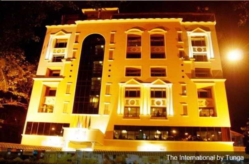 Hotel The International By Tunga à Bombay Extérieur photo