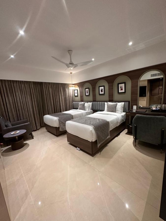 Hotel The International By Tunga à Bombay Extérieur photo