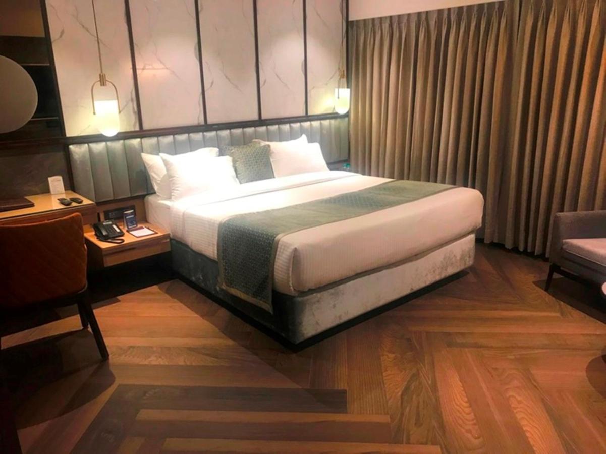 Hotel The International By Tunga à Bombay Extérieur photo