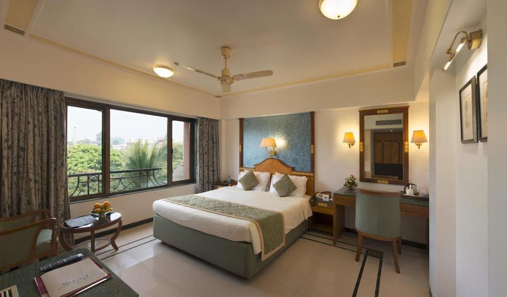 Hotel The International By Tunga à Bombay Extérieur photo