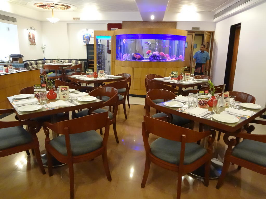 Hotel The International By Tunga à Bombay Extérieur photo